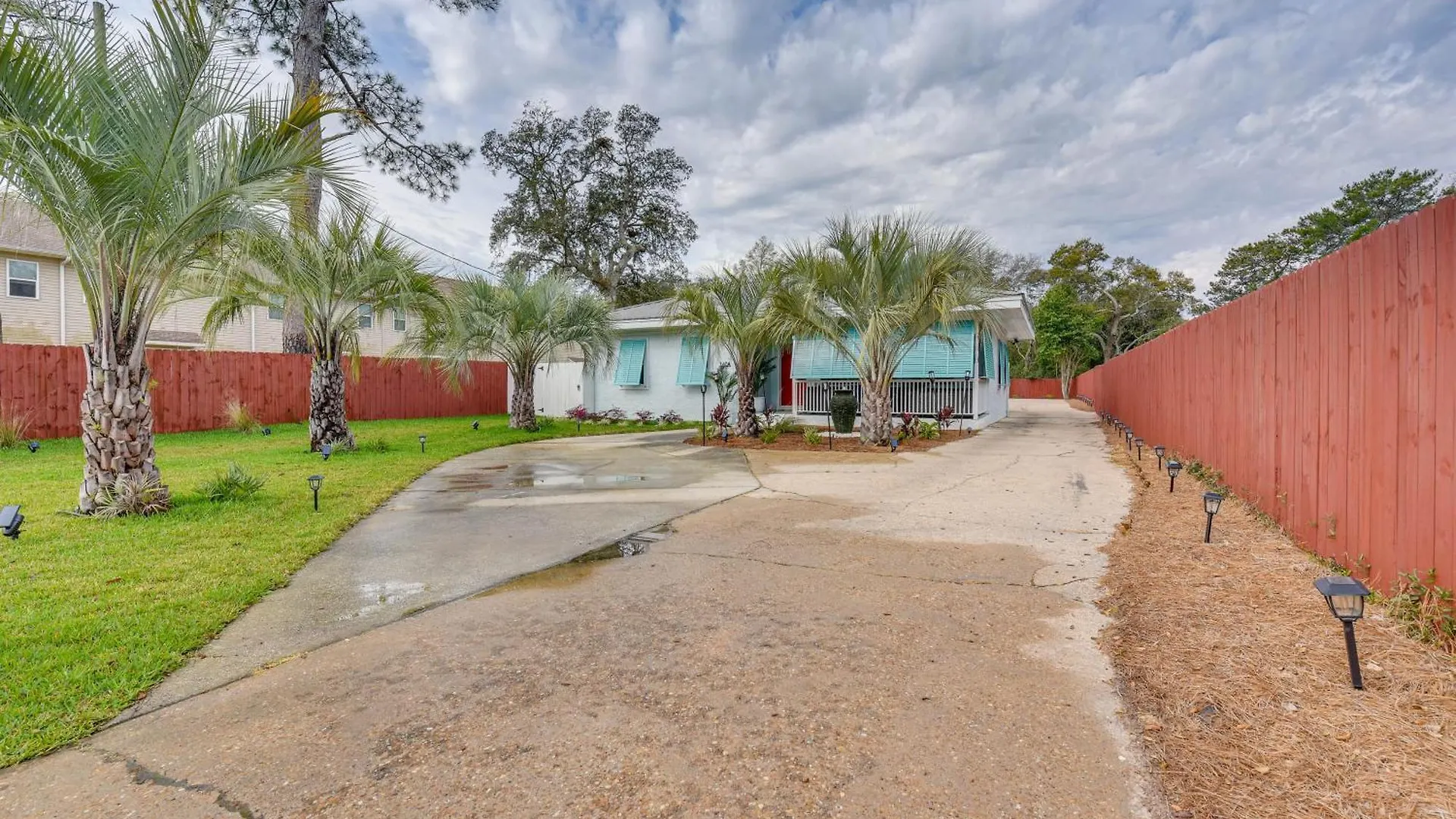 Fort Walton Beach Cottage With Patio And Hot Tub! Fort Walton Beach